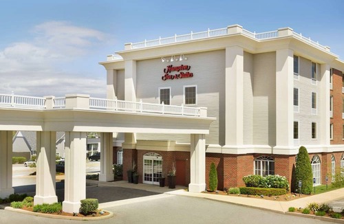 Middletown Hotel | Hampton Inn & Suites Middletown