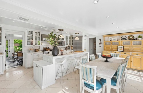Water Mill Cottage | Hamptons Mecox Bay neighborhood located in Water Mill/Bridgehampton