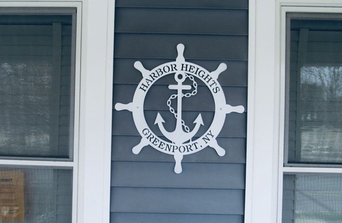 Pipes Cove Apartment | Harbor Heights