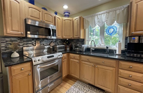 York House | Harbor Hideaway - Beautiful 4 bedroom home near Harbor Beach