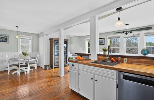 Boothbay House | Harbor Hideaway: Water views in Boothbay