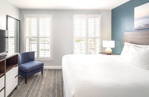 Yachting Village Resort | Harbor-side, Wyndham Onshore Ocean View!