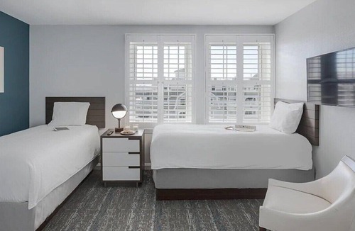 Yachting Village Resort | Harborfront Charm at Wyndham Onshore Resort