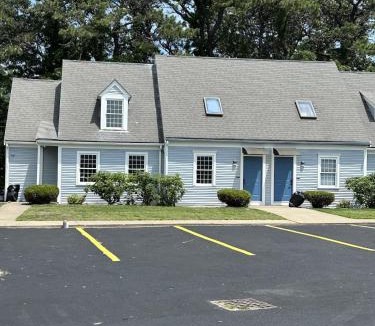 Bass River Hotel | Harborside Suites