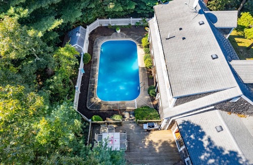 East Harwich House | Harwich Retreat, Private Pool, Beach nearby, Family Home