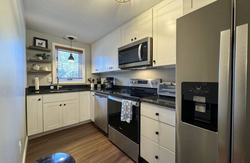 North Conway Villa | Hawk Hideaway | Incredible Location | Fireplace