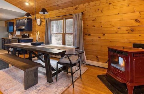 Hawley House | HawleyHaus - Log Cabin in the Berkshires!