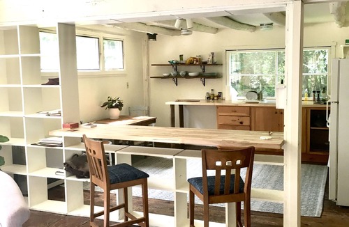 Brattleboro Apartment | HeART Barn, 35-60 m. to skiing @ Mt. Snow, Stratton, Okemo, Magic & Bromley