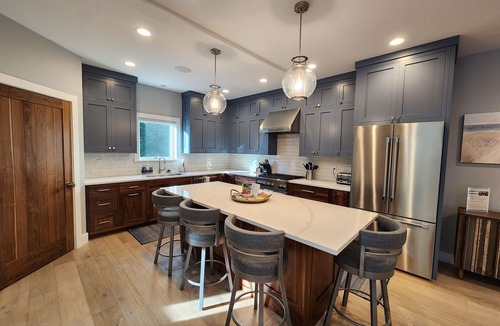 Ogunquit House | Heart of Ogunquit: Family-Friendly Home, Walk to beach, shops, dining and more!