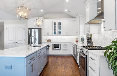 Barnegat Light House | Heated Pool, Gas Fire Pit, Elevator, 5 bd, Large Rooftop deck with Water views!