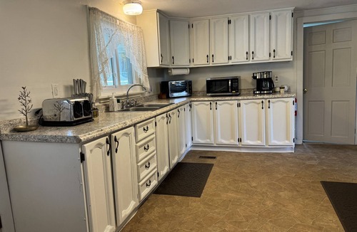 Oneonta House | Hemlock - Quiet neighborhood, fire pit, large backyard, near All Star Village