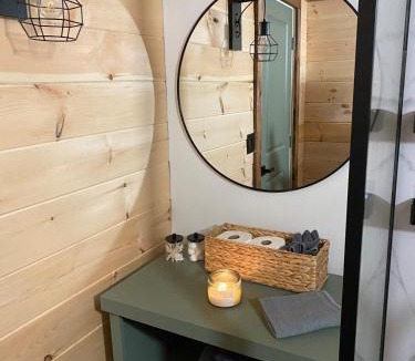 Woodsville Ski Chalet | Hemlock Ridge, Home in the White Mountains
