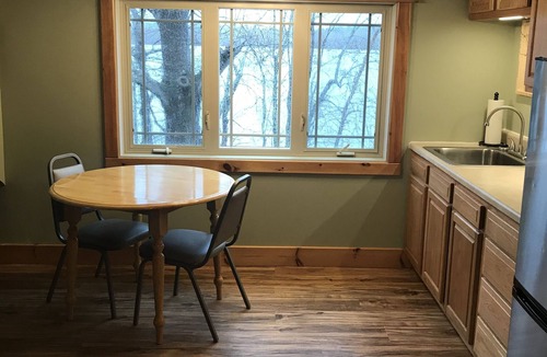 Hermon Apartment | Hermon Pond Studio