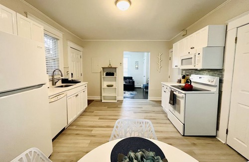 Stamford Apartment | ❤️High-Line Harbor Pad 2 BDTrain🚊Harbor Point Access 40 Minutes to NYC