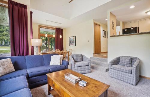 Killington House | Highridge F1 Premier Resort Condo Two bedroom with Loft