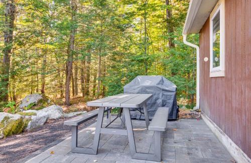 Alton House | Hiking & Snowmobile Trails On-Site: Alton Retreat!