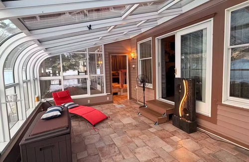 Queensbury House | Hiland Park Estate: Stunning Views & Large Ensuits