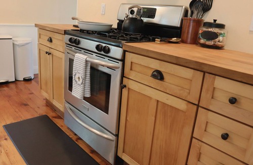 East Swanzey Other | Hillside Haven: Luxe Farm Escape with 5BR - 2 King Bed - 2 Full Bath - Sleeps 10