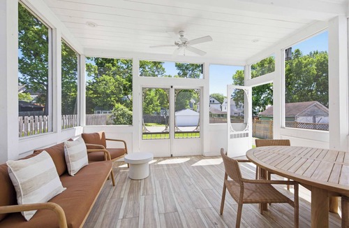 Hyde Park House | Hillside Hyde Park Home 4BDR