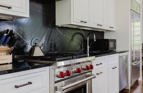 New Marlborough House | Hilltop Hideaway Hot Tub, Views & Nature Trails