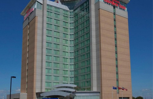 Northeast Mississauga Hotel | Hilton Garden Inn Toronto Airport