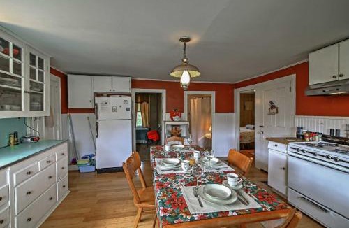 Chester House | Historic Chester House 10-30 Mins to 5 Mountains!