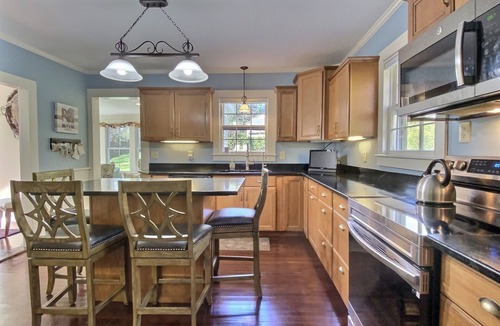 Litchfield Historic District House | Historic Colonial.Close to Village Green