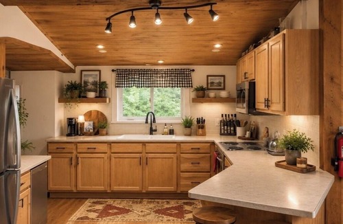 Port Kent Cabin | Historic Edgehill Cottage in Port Kent
