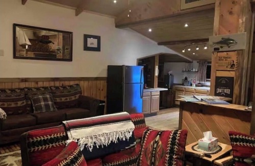 Port Kent Cabin | Historic Edgehill Cottage in Port Kent