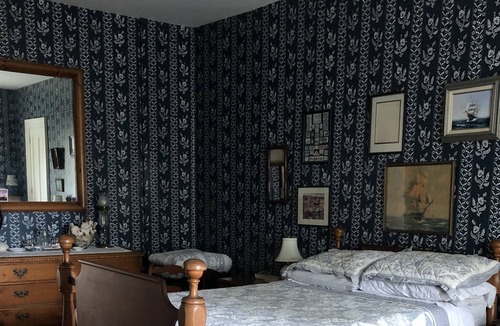 Palmyra Bed & Breakfast | Historic farm in Palmyra NY near historic sites, Erie Canal, CMAC and wineries