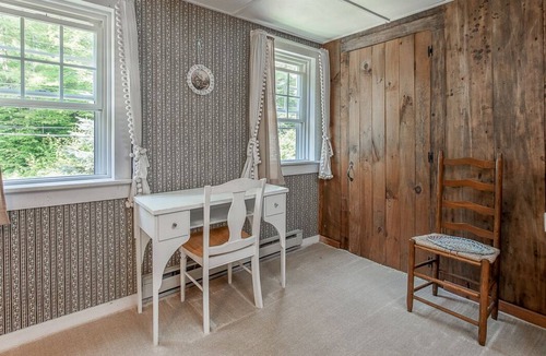 Dorchester Apartment | Historic Farmhouse in White Mountains Close to great trails