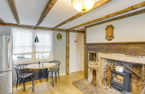 South Lee Apartment | Historic South Lee Apt 2 Mi to Main Street