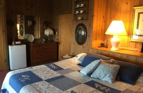 Scarborough Hotel | Holiday House Inn