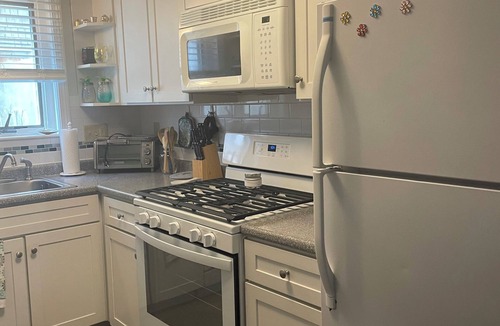 Hampton Condo | Home away from home at the beach