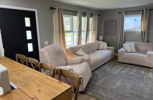 Lancaster House | Home away from home with private yard