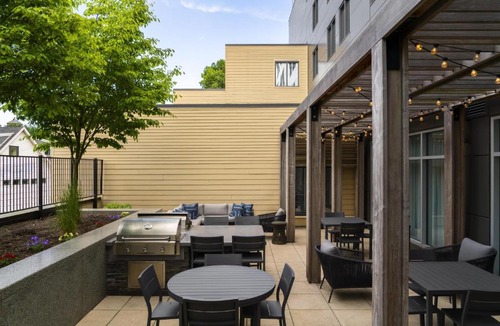 Brookline Hotel | Homewood Suites by Hilton Boston Brookline-Longwood Medical
