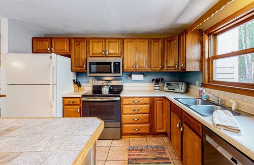Bridgton House | Homey escape near lake & pond with deck, grill, woodstove & fast WiFi
