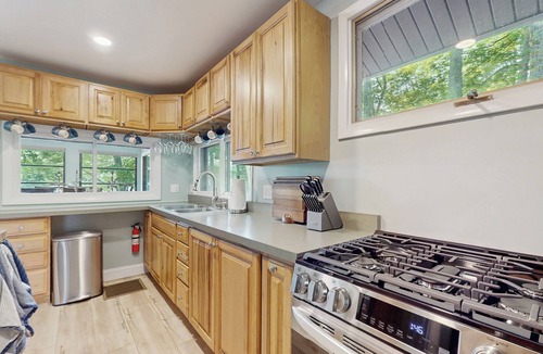 Gloversville House | Hot Tub + Deck: Waterfront Home on Sacandaga Lake