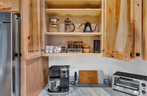 Bethel Ski Chalet | Hot Tub | Game Room | Dog-Friendly | Sleeps 14