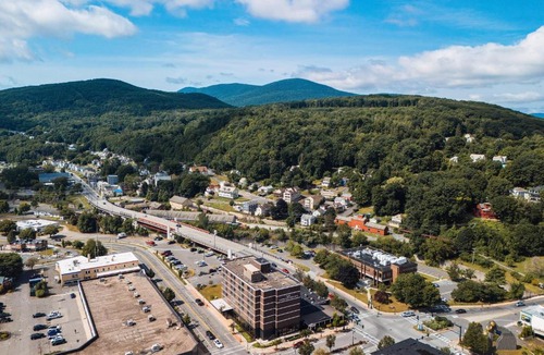 North Adams Hotel | Hotel Downstreet, an Ascend Collection Hotel