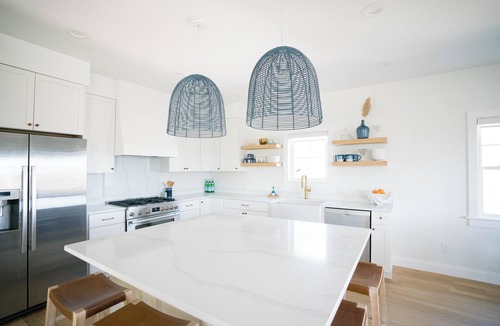Eastward Look House | House of Blues | 8BD/4.5BA