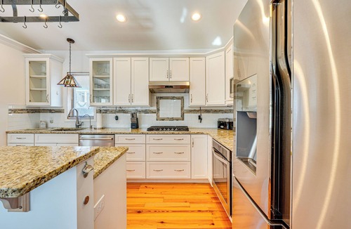Walton Park Cottage | Hudson Valley Retreat w/Pool Near Greenwood Lake