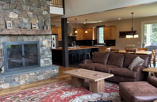Stratton Mountain House | Huge Game Room, On Stratton, Views of Bromley, VIP parking, Immaculate