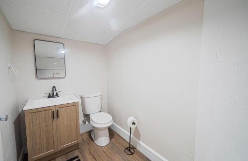 Huntington House | Huntington Village House 4BR Walk to everything
