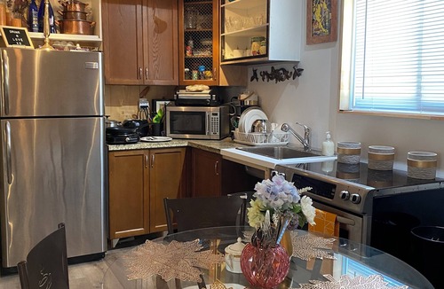 Ashfield-Colborne-Wawanosh Cottage | Huron waterfront cottage 6 Bdrm/3 Bths12+guests/Hotub/2pets/beach.
