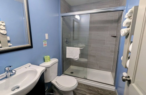 Hyannis Hotel | Hyannis Host Inn