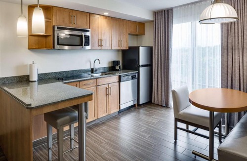 Windsor Hotel | Hyatt House Hartford North/Windsor