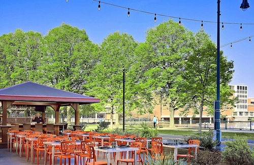 East Cambridge Hotel | Ideal Mix of Comfort and Value! Near Boston Public Library, w/Indoor Pool!
