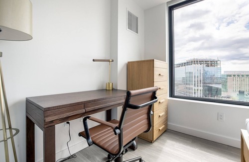 Seaport District Apartment | Ideal Seaport Studio w/Gym, Pool, W/D, Doorman