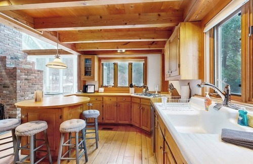 Wilmington House | Idyllic lodge on 16-acres with fire pit & amazing views of Mt Snow- near skiing